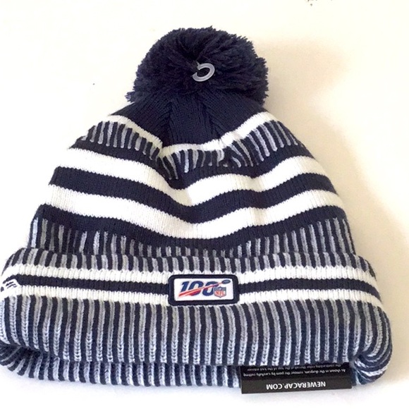 NFL Football, Rams New Era Knit Hat, Logo, Pom Pom. Adult, Unisex. Team, Sports - Picture 2 of 6